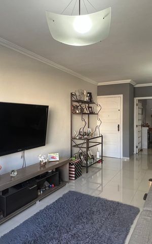 Apartamento à venda com 114m², 3 quartos e sem vaga Apartamento à venda com 114m², 3 quartos e sem vagaSala