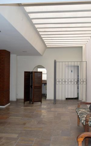 Apartamento à venda com 114m², 3 quartos e sem vagaÁrea comum