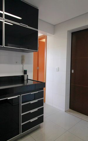 Apartamento à venda com 364m², 4 quartos e 4 vagasCozinha