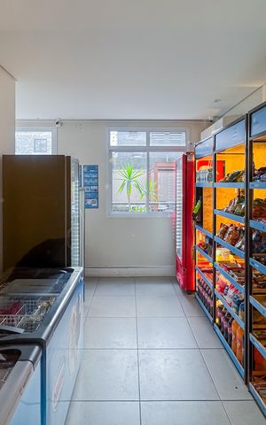 Apartamento à venda com 34m², 1 quarto e 1 vagaMercado 24 Horas