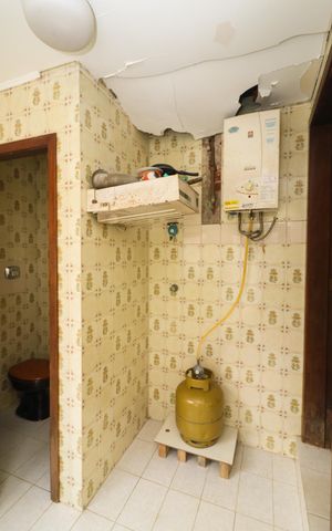 Casa à venda com 140m², 4 quartos e 4 vagas Casa à venda com 140m², 4 quartos e 4 vagasÁrea de Serviço