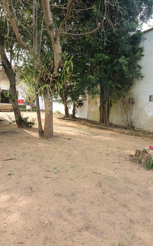 Casa à venda com 140m², 4 quartos e 4 vagas Casa à venda com 140m², 4 quartos e 4 vagasQuintal