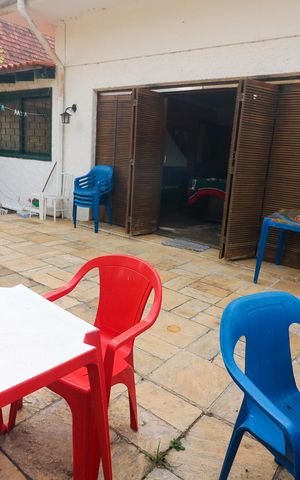 Casa à venda com 140m², 4 quartos e 4 vagas Casa à venda com 140m², 4 quartos e 4 vagasSacada da sala 1