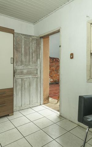 Casa à venda com 200m², 4 quartos e 2 vagascasa 2 - Sala