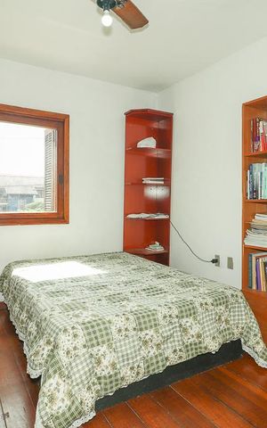 Casa à venda com 200m², 4 quartos e 2 vagasQuarto 2
