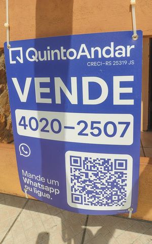 Casa à venda com 200m², 4 quartos e 2 vagasPlaca