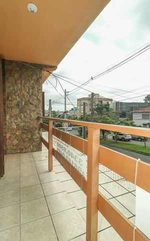 Casa à venda com 200m², 4 quartos e 2 vagasVaranda da Sala