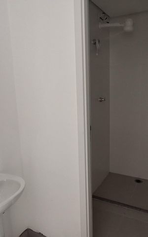 Apartamento para alugar com 35m², 2 quartos e 1 vaga Apartamento para alugar com 35m², 2 quartos e 1 vagaBanheiro