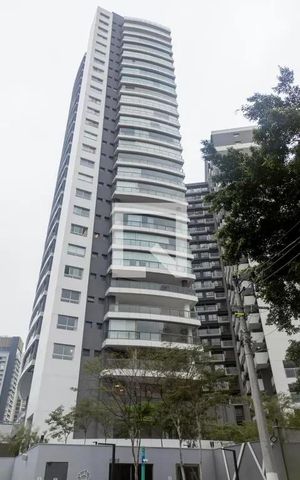 Apartamento à venda com 168m², 3 quartos e 3 vagas Apartamento à venda com 168m², 3 quartos e 3 vagasFachada