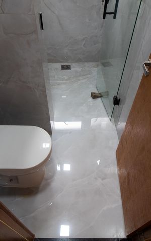Casa de condomínio à venda com 531m², 4 quartos e 4 vagas Casa de condomínio à venda com 531m², 4 quartos e 4 vagasLavabo