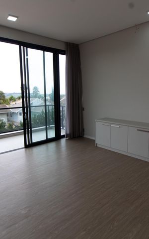 Casa de condomínio à venda com 531m², 4 quartos e 4 vagas Casa de condomínio à venda com 531m², 4 quartos e 4 vagasSuíte 3