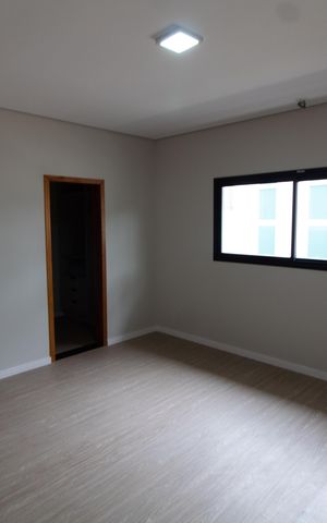 Casa de condomínio à venda com 531m², 4 quartos e 4 vagas Casa de condomínio à venda com 531m², 4 quartos e 4 vagasSuíte 1