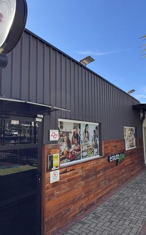 Apartamento à venda com 45m², 2 quartos e 1 vaga Apartamento à venda com 45m², 2 quartos e 1 vagaMini Mercado