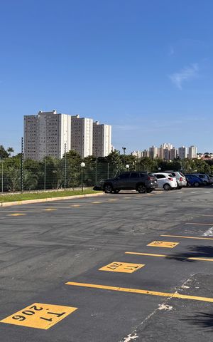 Apartamento à venda com 45m², 2 quartos e 1 vaga Apartamento à venda com 45m², 2 quartos e 1 vagaGaragem