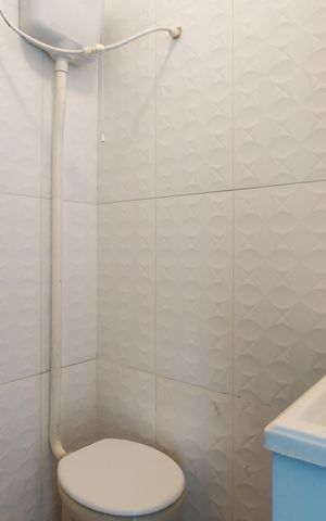 Casa para alugar com 95m², 1 quarto e 2 vagas Casa para alugar com 95m², 1 quarto e 2 vagasBanheiro de Serviço