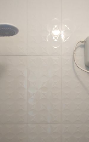 Casa para alugar com 95m², 1 quarto e 2 vagas Casa para alugar com 95m², 1 quarto e 2 vagasBanheiro de Serviço