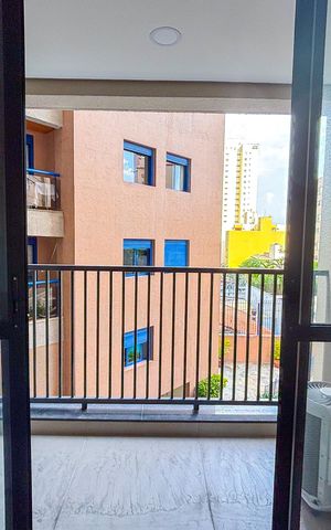 Studio para alugar com 35m², 1 quarto e sem vaga Studio para alugar com 35m², 1 quarto e sem vagaVaranda