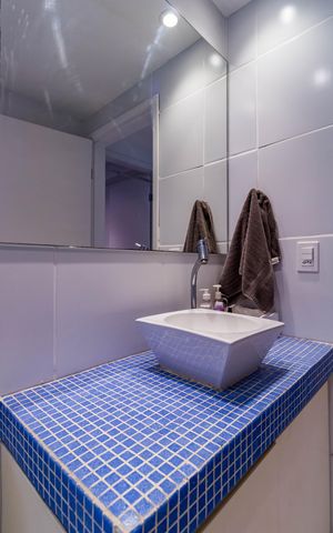 Casa à venda com 220m², 3 quartos e 4 vagas Casa à venda com 220m², 3 quartos e 4 vagasBanheiro Social