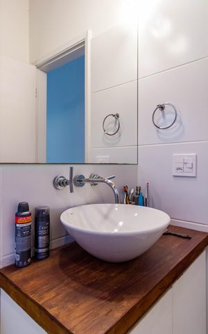 Casa à venda com 220m², 3 quartos e 4 vagas Casa à venda com 220m², 3 quartos e 4 vagasBanheiro Suíte 1