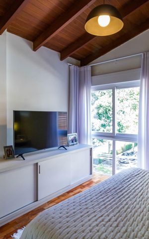 Casa à venda com 220m², 3 quartos e 4 vagas Casa à venda com 220m², 3 quartos e 4 vagasSuíte 2