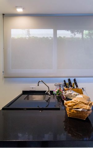 Casa à venda com 220m², 3 quartos e 4 vagas Casa à venda com 220m², 3 quartos e 4 vagasCozinha