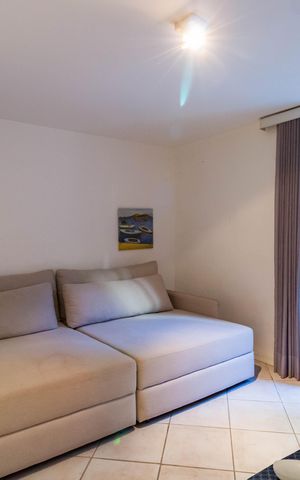 Casa à venda com 220m², 3 quartos e 4 vagas Casa à venda com 220m², 3 quartos e 4 vagasQuarto 1