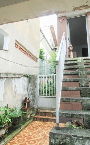 Casa à venda com 186m², 4 quartos e 3 vagas Casa à venda com 186m², 4 quartos e 3 vagasÁrea comum