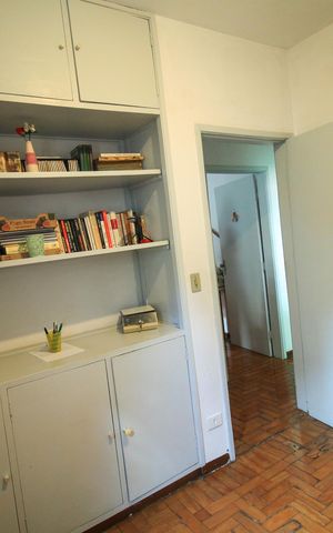 Casa à venda com 186m², 4 quartos e 3 vagas Casa à venda com 186m², 4 quartos e 3 vagasQuarto 4