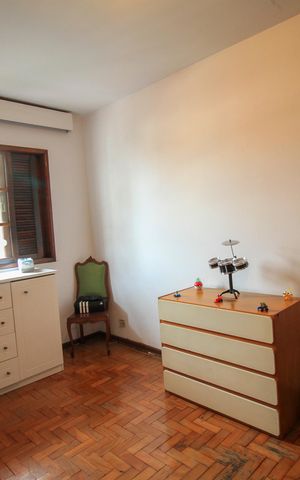 Casa à venda com 186m², 4 quartos e 3 vagas Casa à venda com 186m², 4 quartos e 3 vagasQuarto 2