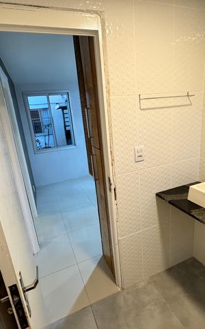 Apartamento à venda com 49m², 2 quartos e 1 vaga Apartamento à venda com 49m², 2 quartos e 1 vagaBanheiro