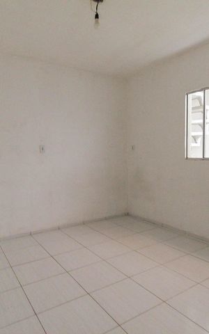 Casa para alugar com 50m², 1 quarto e sem vaga Casa para alugar com 50m², 1 quarto e sem vagaSala/Quarto