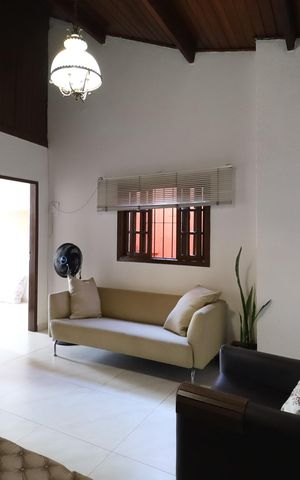 Casa à venda com 174m², 4 quartos e sem vaga Casa à venda com 174m², 4 quartos e sem vagaSala 2