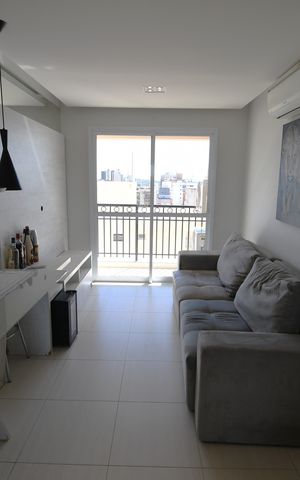 Apartamento à venda com 45m², 1 quarto e 1 vagaSala