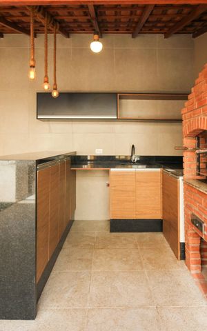 Casa à venda com 140m², 2 quartos e 1 vaga Casa à venda com 140m², 2 quartos e 1 vagaÁrea Externa