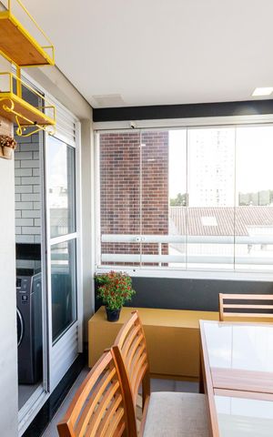 Apartamento à venda com 68m², 2 quartos e 1 vaga Apartamento à venda com 68m², 2 quartos e 1 vagaVaranda