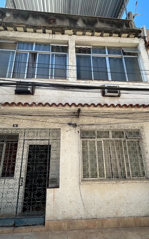 Casa à venda com 220m², 3 quartos e sem vagaFachada