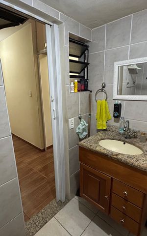 Casa à venda com 220m², 3 quartos e sem vagaBanheiro Social