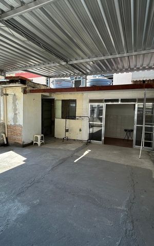 Casa à venda com 220m², 3 quartos e sem vagaTerraço