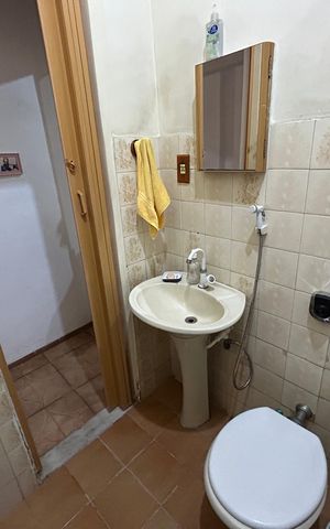 Casa à venda com 220m², 3 quartos e sem vagaBanheiro Social