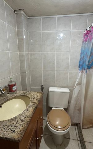 Casa à venda com 220m², 3 quartos e sem vagaBanheiro Social