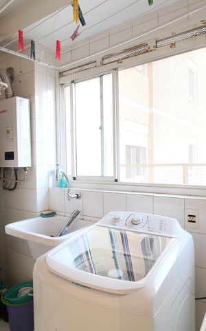 Apartamento para alugar com 127m², 4 quartos e 2 vagasÁrea de Serviço