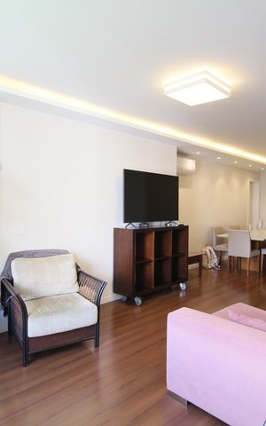 Apartamento para alugar com 127m², 4 quartos e 2 vagasSala
