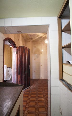 Casa à venda com 250m², 2 quartos e 2 vagasCozinha