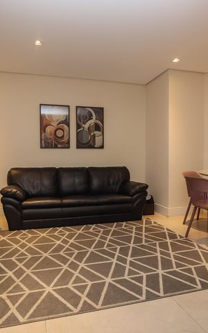 Apartamento à venda com 143m², 4 quartos e 2 vagas Apartamento à venda com 143m², 4 quartos e 2 vagasÁrea comum - Salão de festas