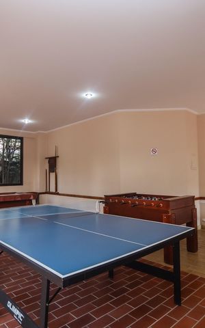 Apartamento à venda com 143m², 4 quartos e 2 vagas Apartamento à venda com 143m², 4 quartos e 2 vagasSala de Jogos