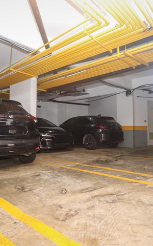Apartamento à venda com 143m², 4 quartos e 2 vagas Apartamento à venda com 143m², 4 quartos e 2 vagasGaragem
