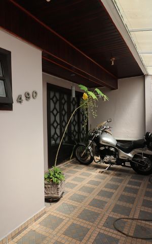Casa à venda com 204m², 4 quartos e 1 vagaQuintal