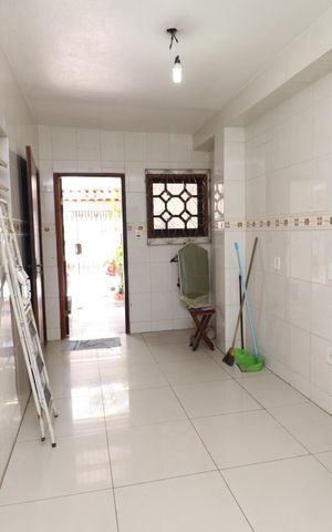 Casa à venda com 204m², 4 quartos e 1 vagaCozinha 2