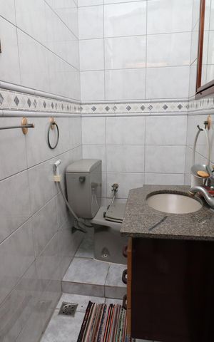 Casa à venda com 204m², 4 quartos e 1 vagaBanheiro 5