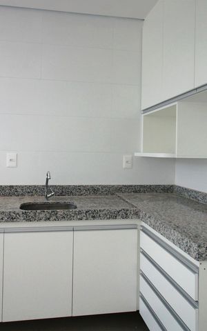 Apartamento para alugar com 125m², 2 quartos e 2 vagasCozinha